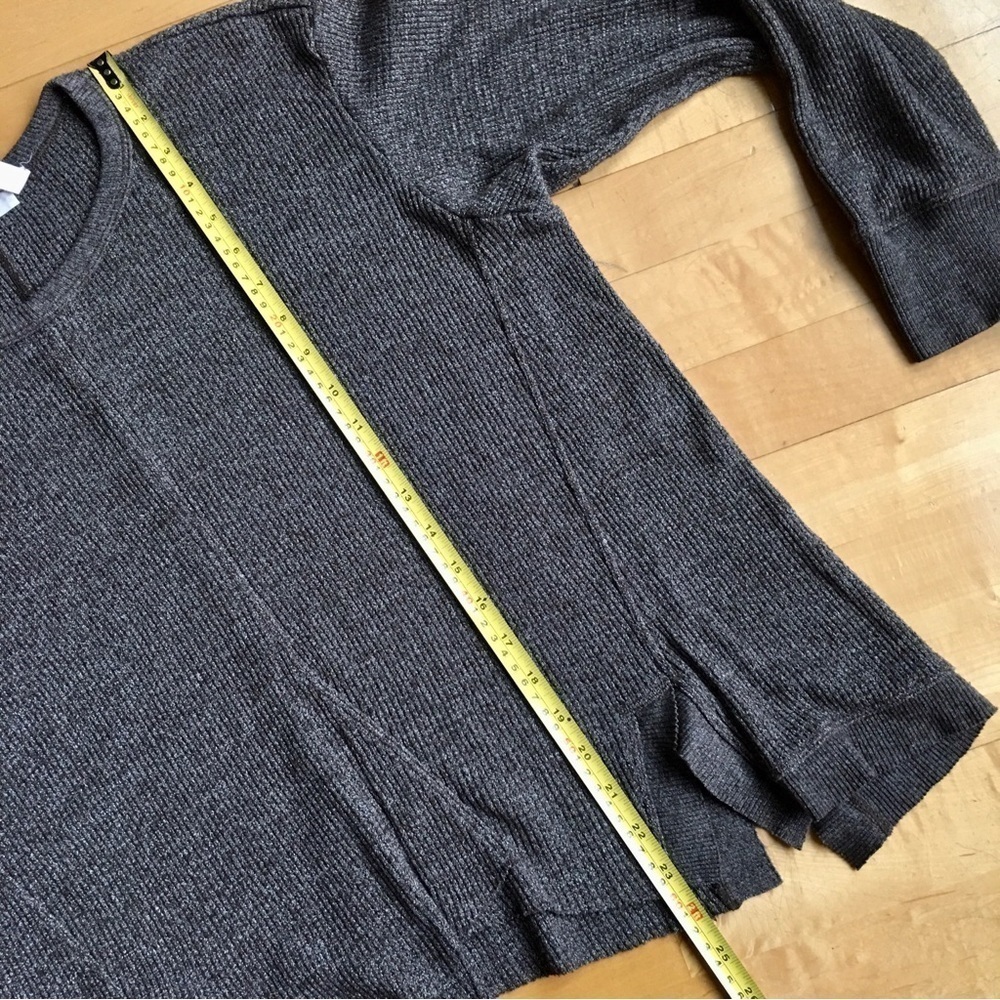 WILT Notched Hem Thermal Crewneck Lightweight Sweater, Brown Heather, Size S - Picture 12 of 17